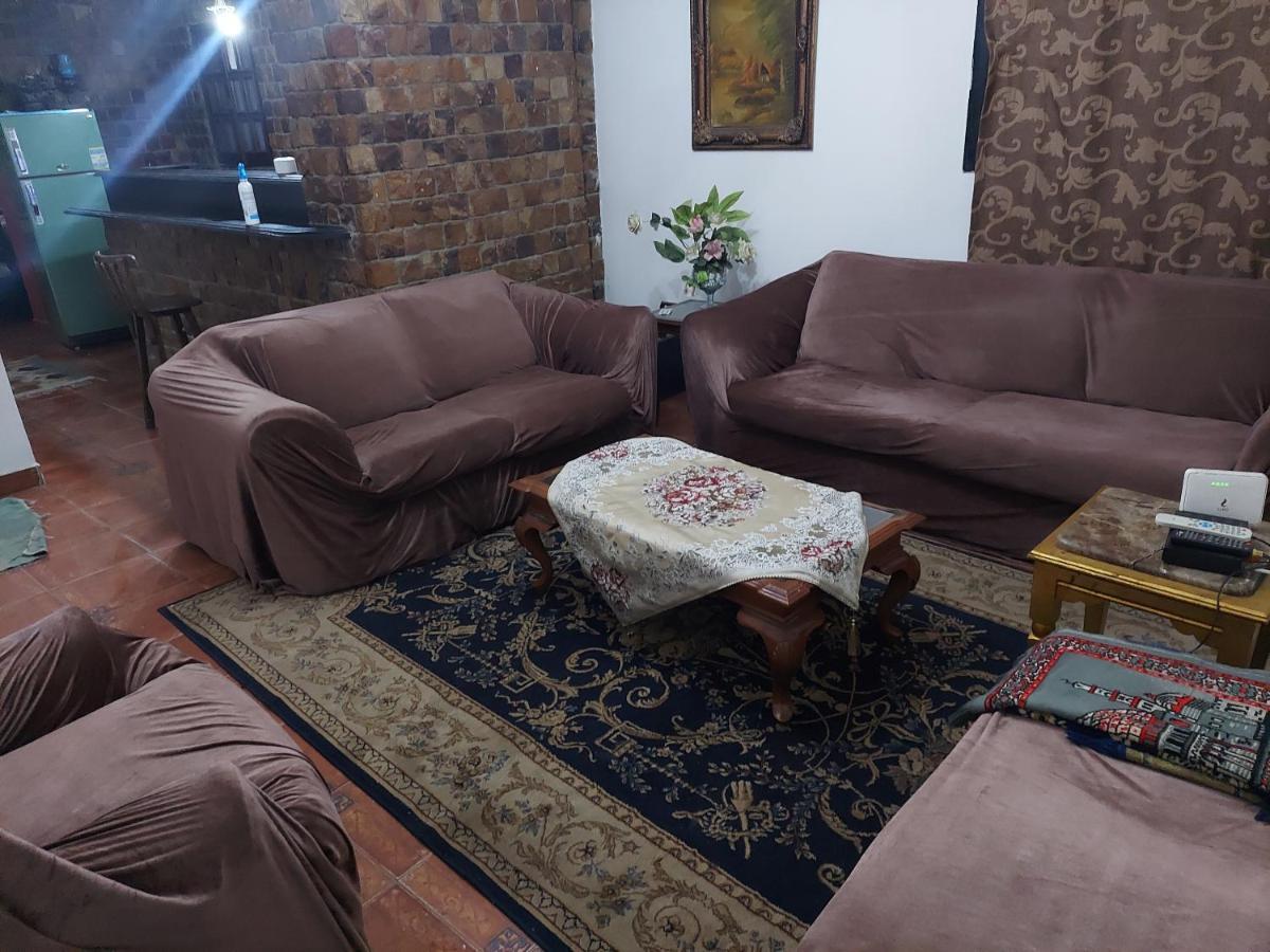 Al Moayad Apartment Near To Genina Mall, Abbas Al Akkad Caïro Buitenkant foto