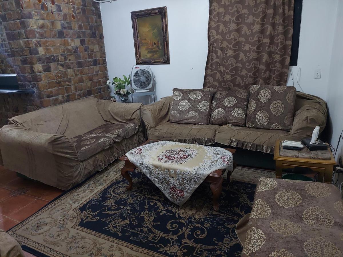 Al Moayad Apartment Near To Genina Mall, Abbas Al Akkad Caïro Buitenkant foto